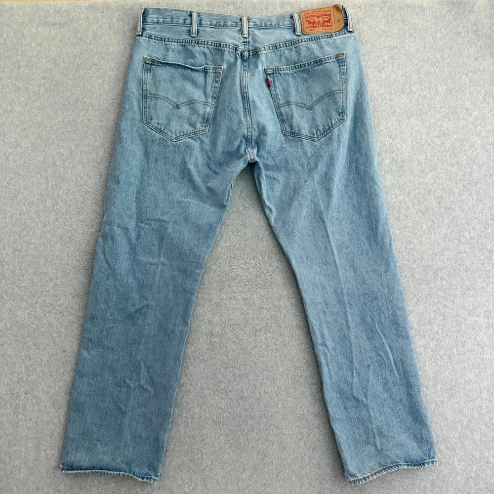 Levis 501 Straight Leg Mens 40x32 Light Wash Blue Button Fly Denim Jeans